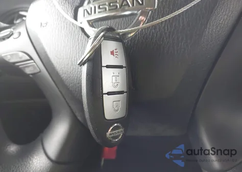 2016 Nissan Pathfinder S from USA, damaged, VIN 5N1AR2MM7GC652265